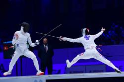 开云体育登录-韩国运动员在击剑比赛中夺得金牌