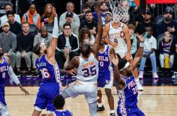 开云体育平台APP-乔治砍下40分雷霆逆转太阳的简单介绍