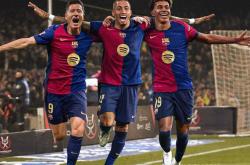 开云体育平台APP-包含巴塞罗那夺得冠军，球员表现出色的词条