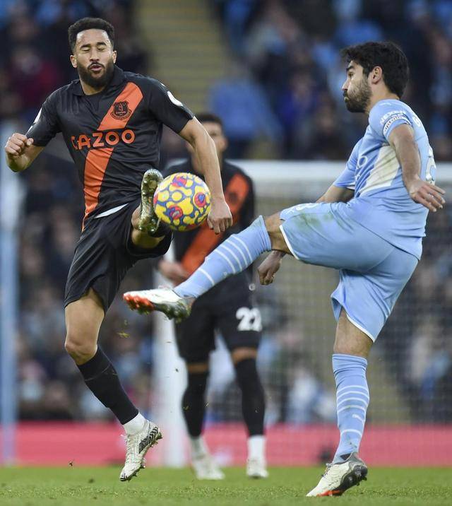 拉脱维亚女足队因伤停赛，队员恢复中