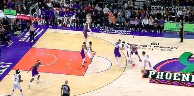 开拓者客场惨败马刺，遭遇连败